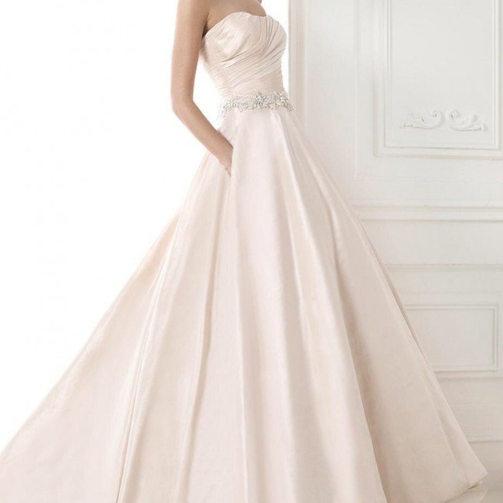 Pronovias “Bluma” ballgown wedding dress